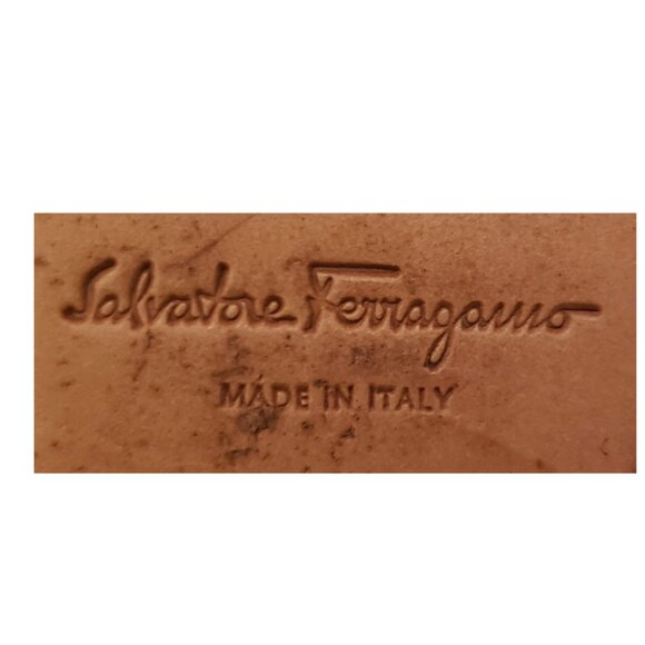 Salvatore Ferragamo Black Leather/Suede Heeled Pumps Size-8.5 AAAA Made in Italy - Picture 9 of 9